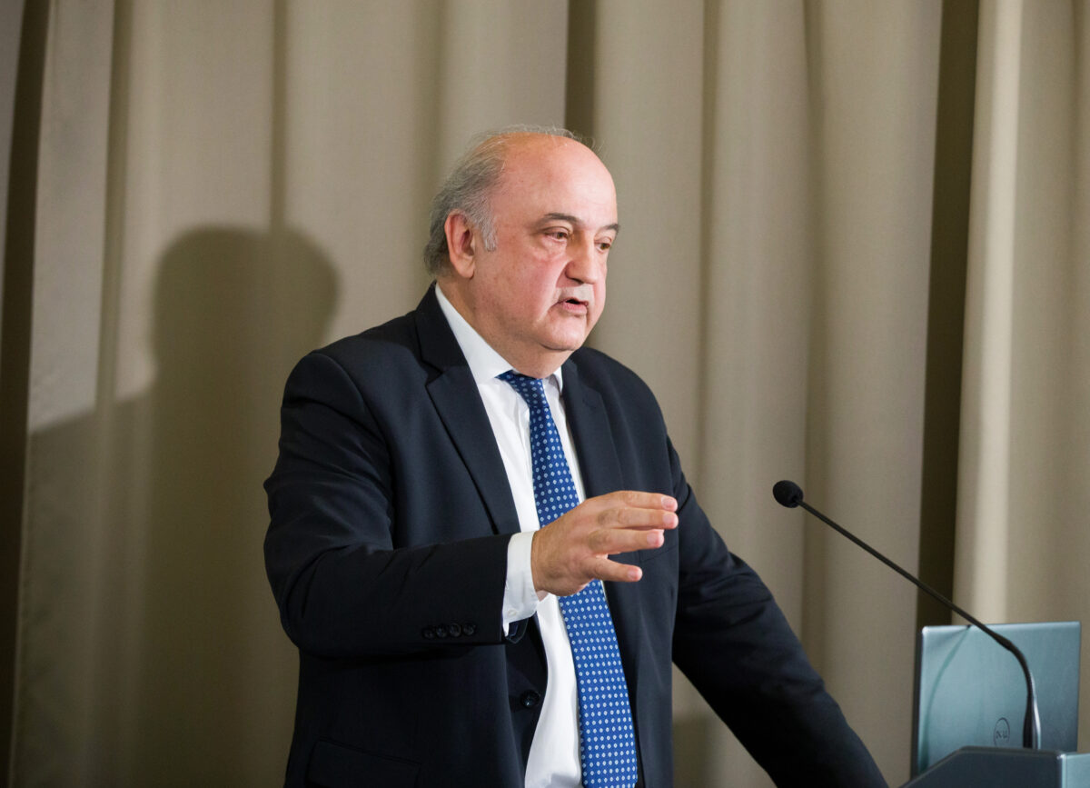 Φλωρίδης εναντίον… Φλωρίδη (VIDEO)