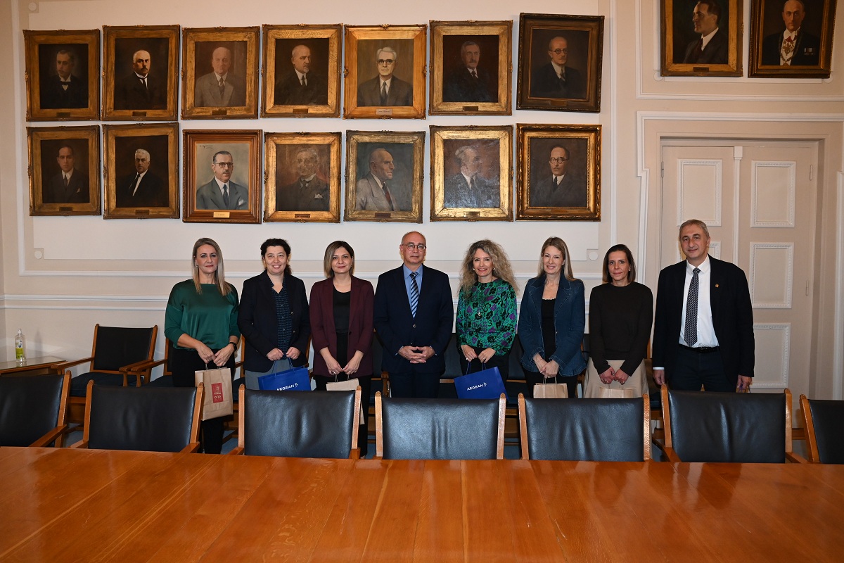 Στρατηγική συνεργασία μεταξύ AEGEAN και Οικονομικού Πανεπιστημίου Αθηνών