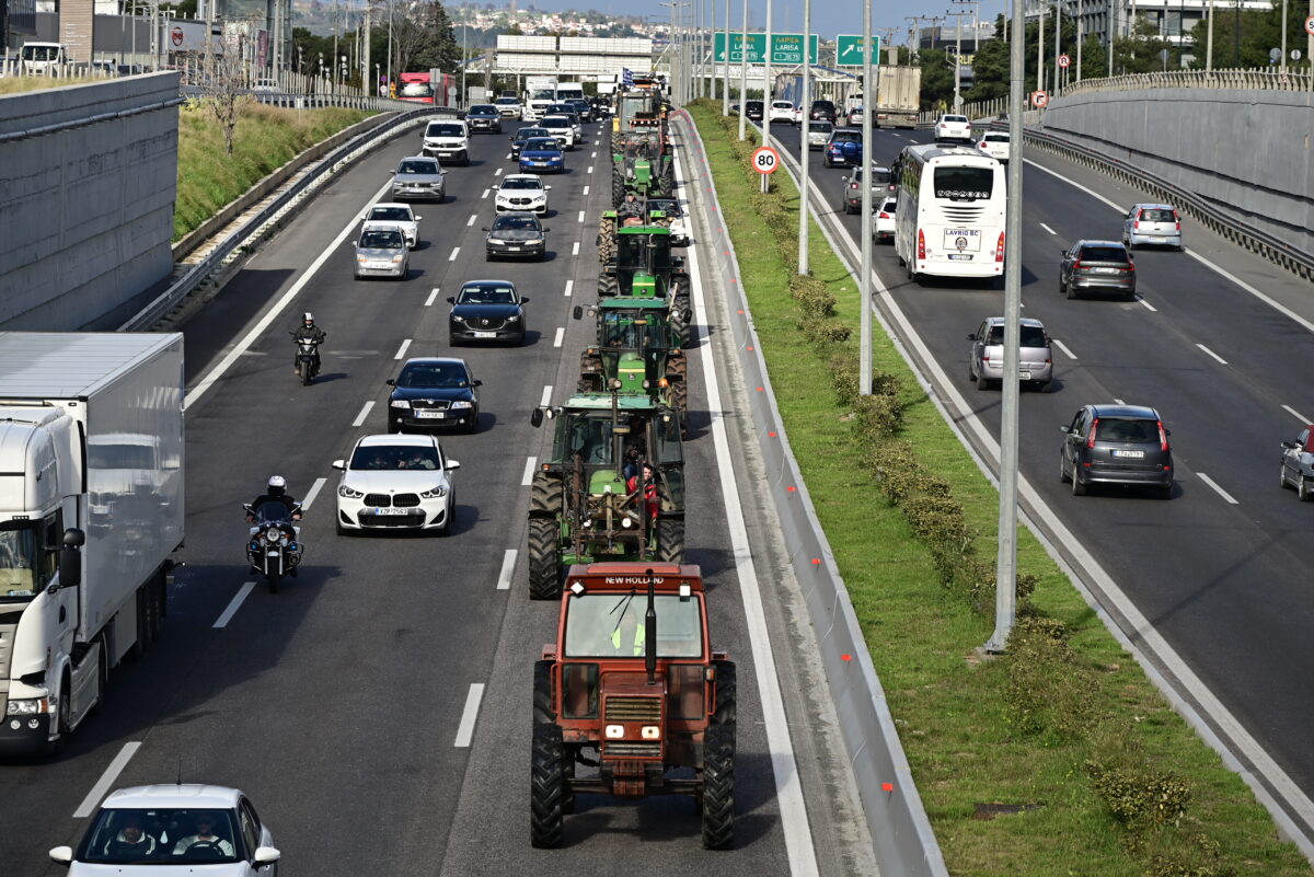 Καταφθάνουν στην Αθήνα οι αγρότες – Συλλαλητήριο μπροστά στη βουλή (ΦΩΤΟ)