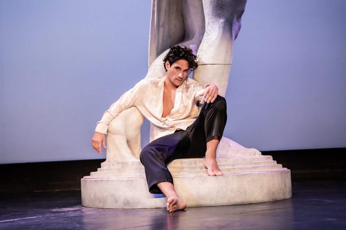 «Δον Ζουάν – Πόσο Δύσκολο να Είσαι Άντρας»: Συνεχίζεται στο θέατρο Αριστοτέλειον