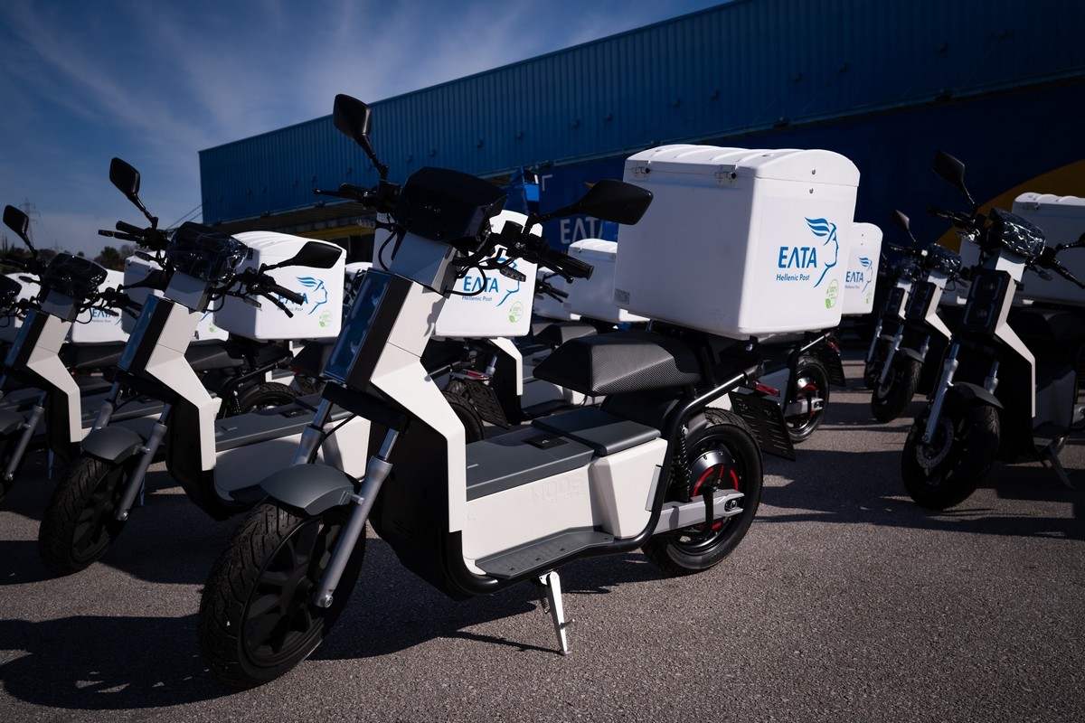 Με 250 ηλεκτρικά δίκυκλα ενισχύονται τα ΕΛΤΑ