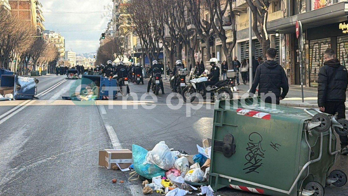 Θεσσαλονίκη: Επεισόδια μετά το συλλαλητήριο για τα Τέμπη (ΦΩΤΟ+VIDEO)
