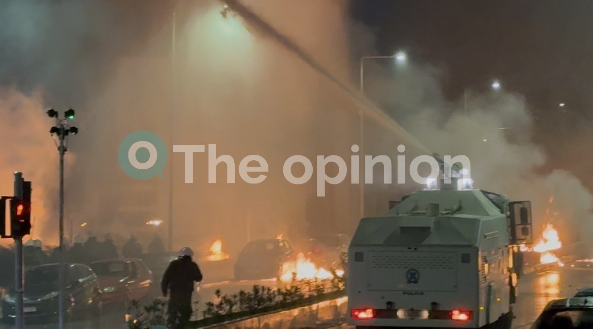 Επεισόδια ΑΠΘ: Έρευνες εντός του campus – Εντοπίστηκαν κοντάρια, μολότοφ και αντιασφυξιογόνες (ΦΩΤΟ)