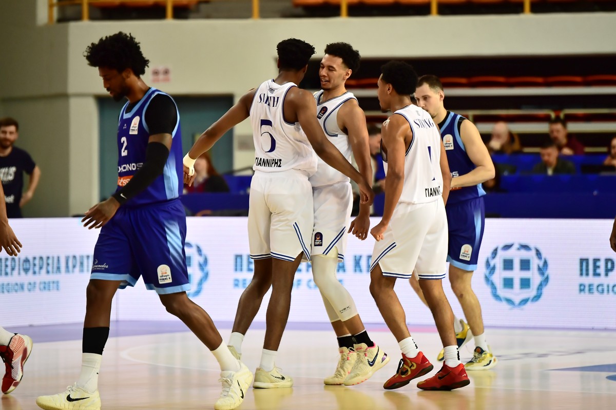 Πανηγυρική πρόκριση για τον Ηρακλή στα ημιτελικά του κυπέλλου Ελλάδος