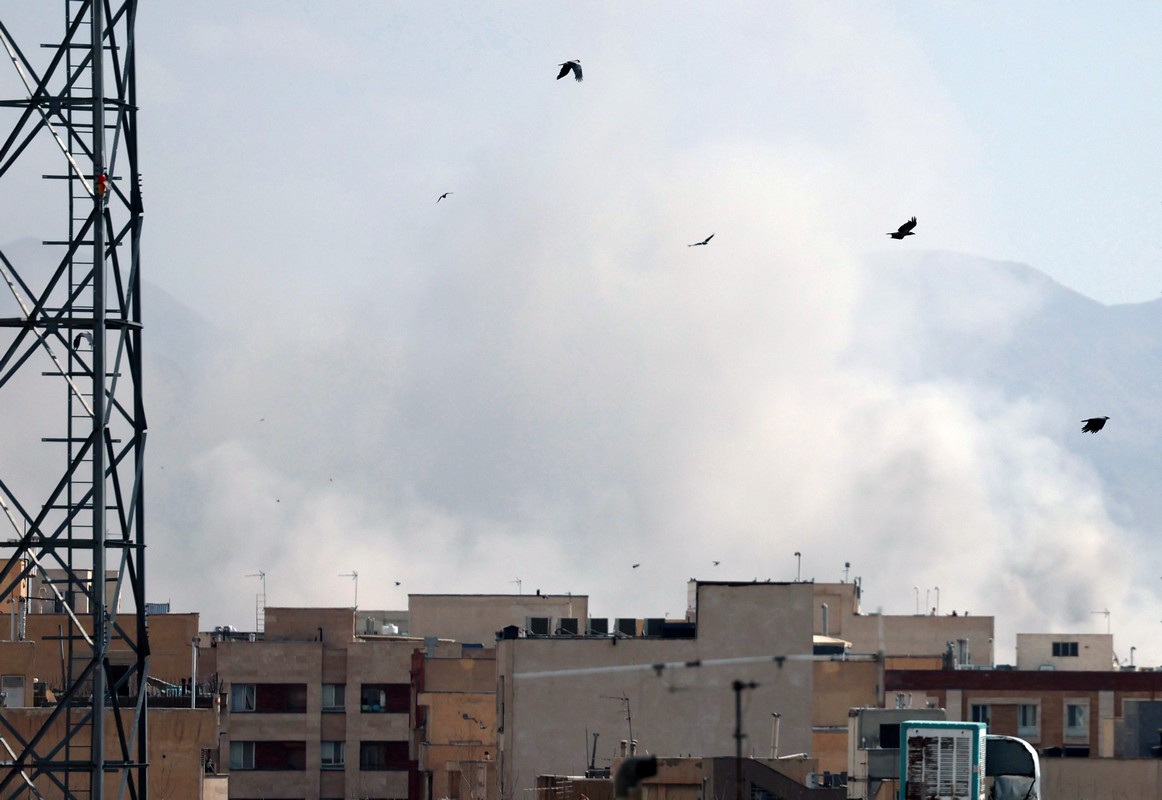 Επίθεση στο Ιράν: Η Μέση Ανατολή σε ιστορική καμπή ισχύος