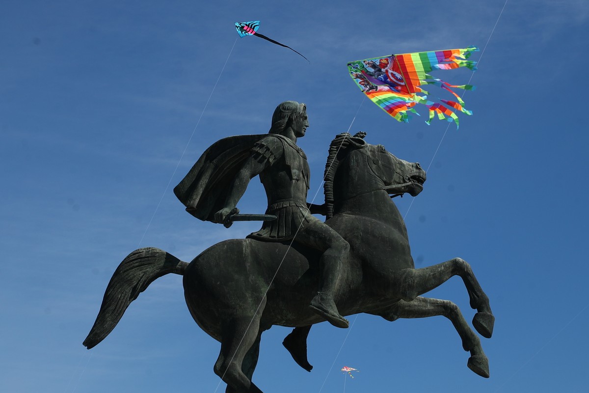 Γέμισε χαρταετούς ο ουρανός της Θεσσαλονίκης – Εντυπωσιακές εικόνες