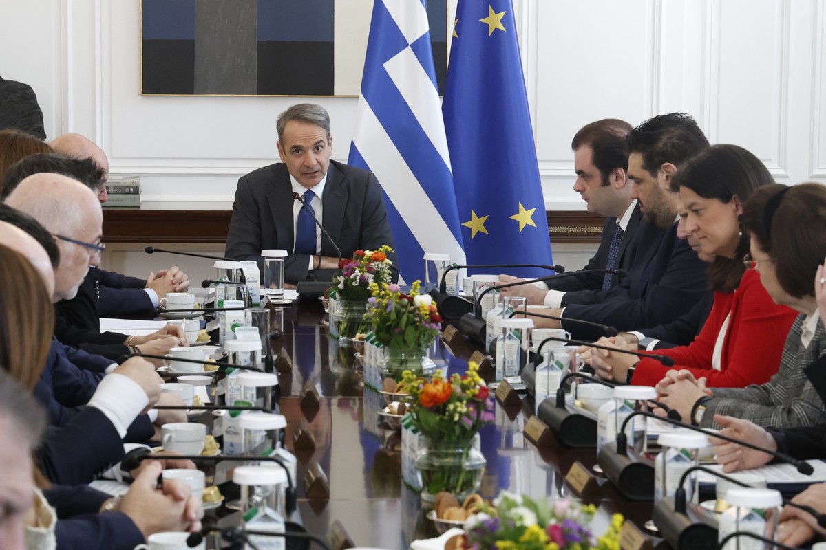 Μητσοτάκης: Να μην ταράζονται επαγγελματίες ανησυχούντες