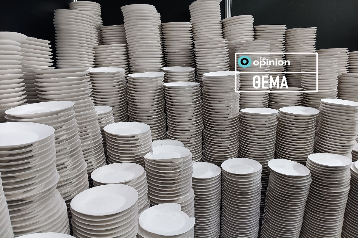 Σπάσιμο πιάτων: Η ελληνική διασκέδαση ταξιδεύει στο εξωτερικό – Από το Ντουμπάι μέχρι τα Βαλκάνια