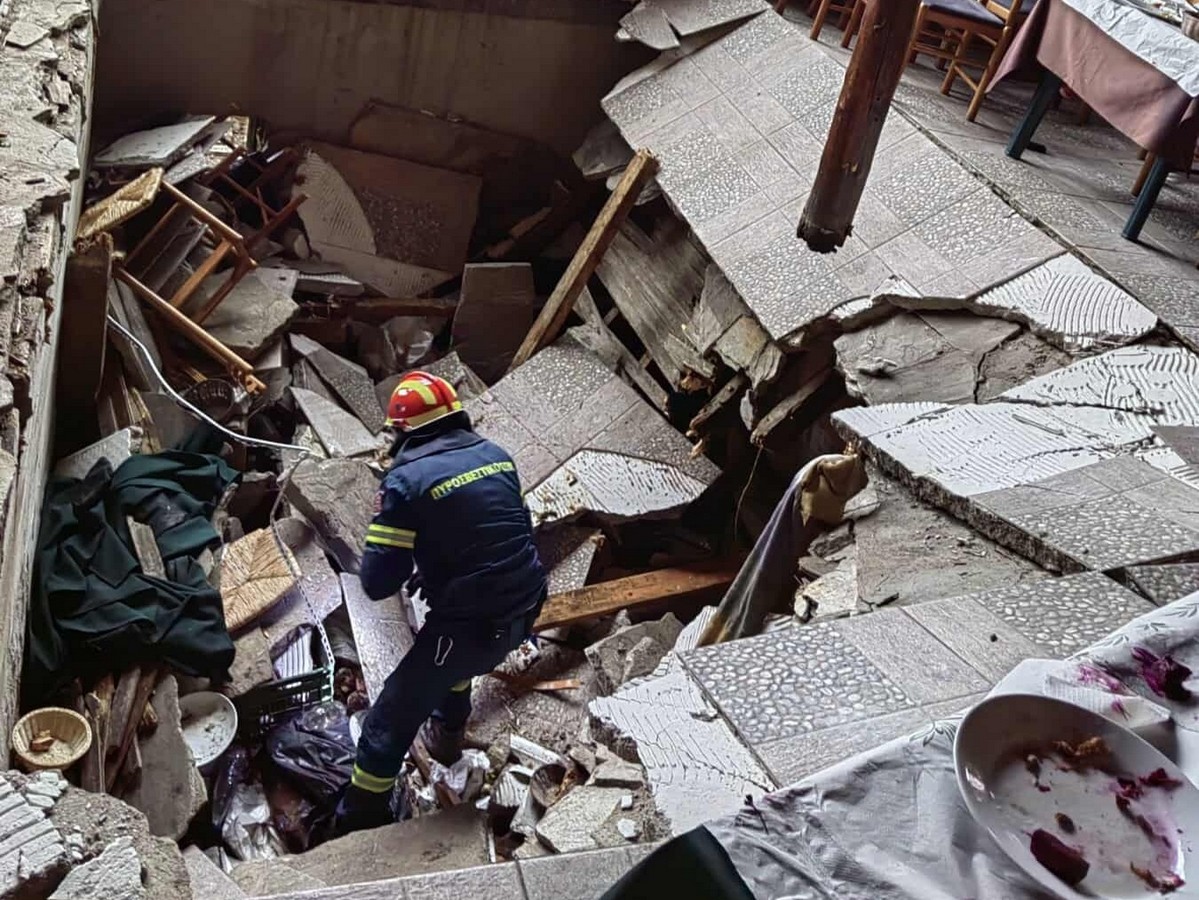Υποχώρησε μέρος πατώματος ταβέρνας – 15 άτομα στο κενό, πληροφορίες για τραυματίες (ΦΩΤΟ)