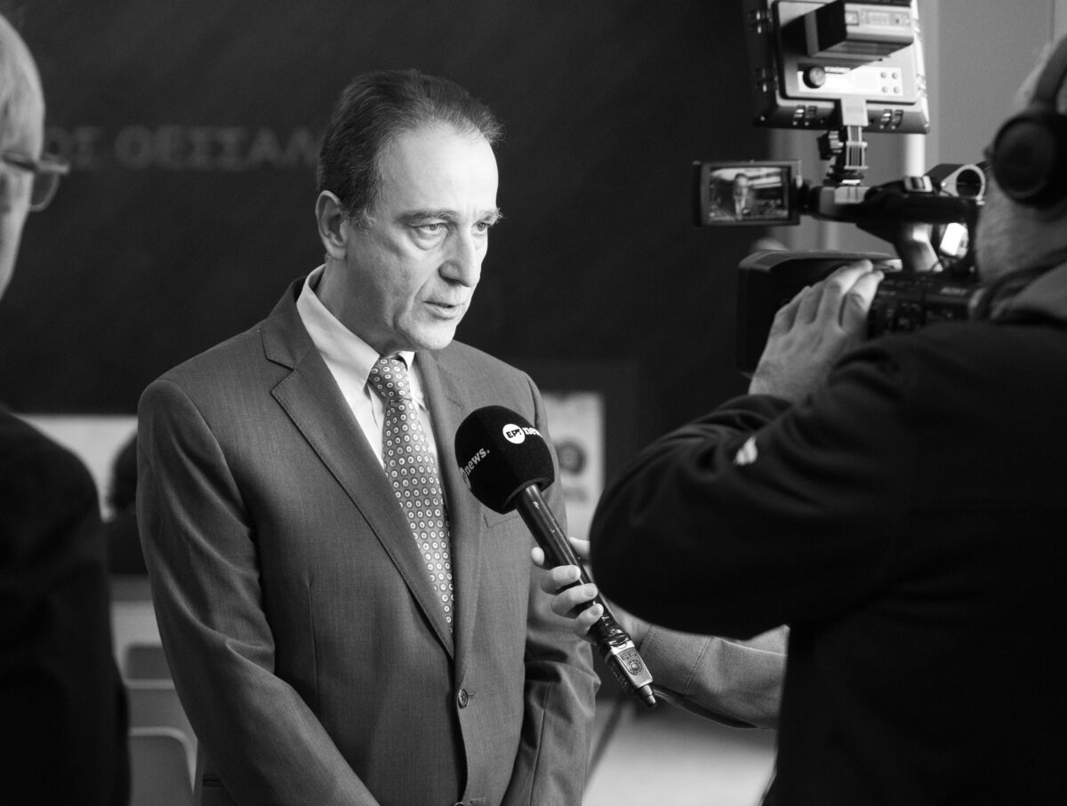 Η μεγάλη έξοδος των Ελλήνων γιατρών από το ΕΣΥ και την πατρίδα τους…