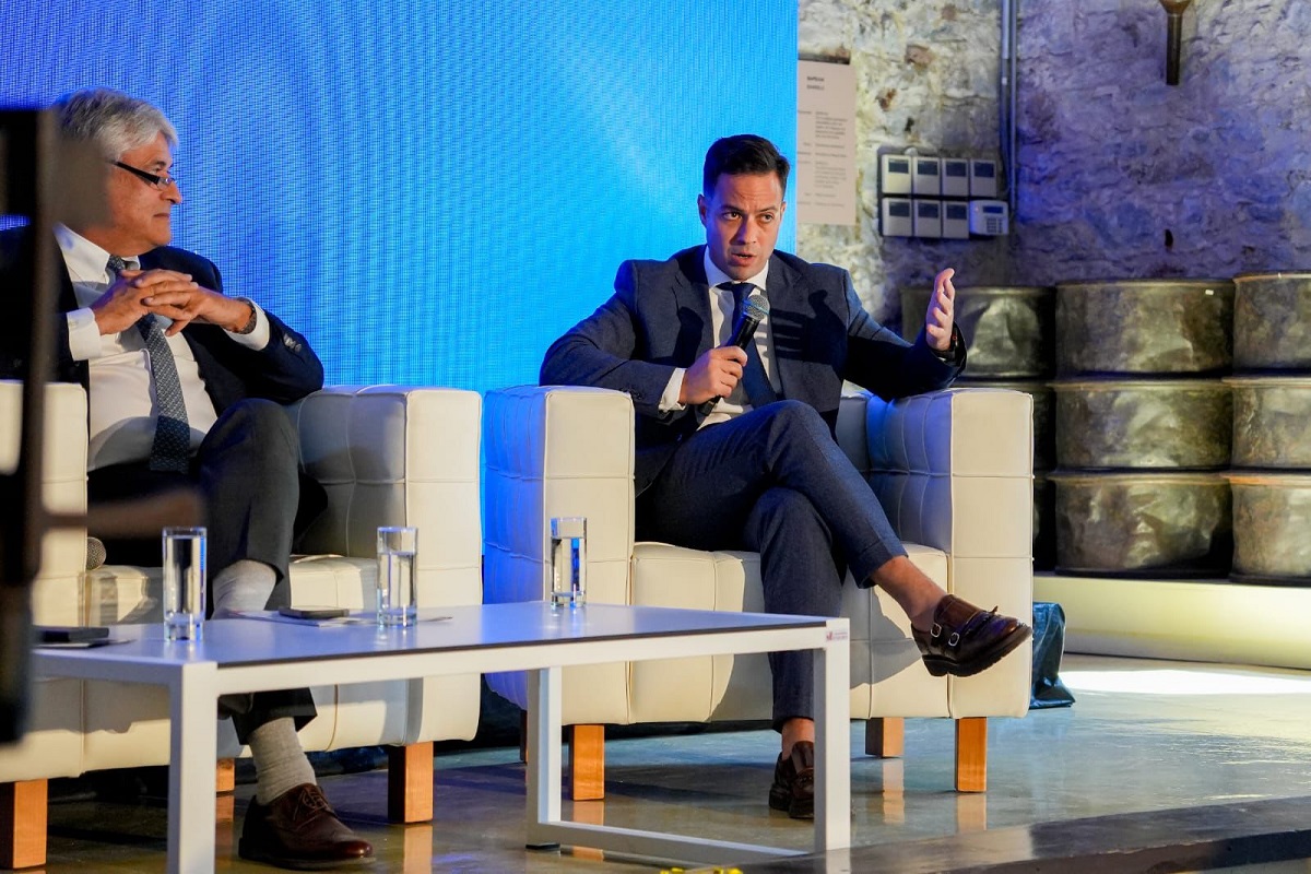 Γ. Χατζής – ΠΟΞ: «Βιώνουμε ξανά μία ακόμη διεθνή κρίση» – Πάγωμα στις κρατήσεις