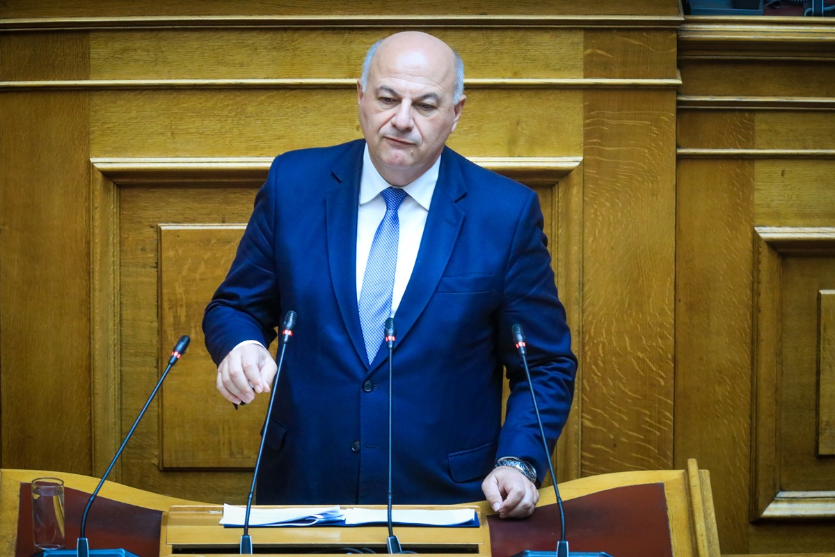 Κ.Τσιάρας: Προτεραιότητα ο περιορισμός του αφθώδους πυρετού στη Λέσβο – Αυστηρά μέτρα βιοασφάλειας