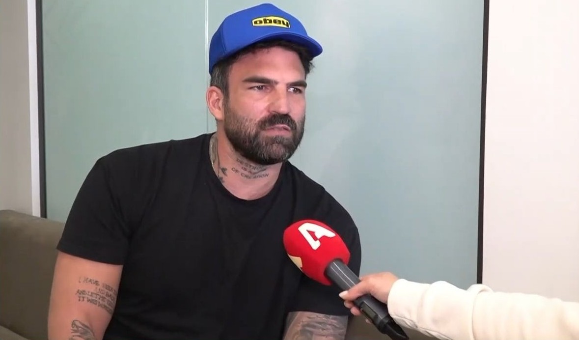 Δημήτρης Αλεξάνδρου: «Όταν είσαι κάπου και είσαι καλά, δεν ασχολείσαι με το παρελθόν» (VIDEO)