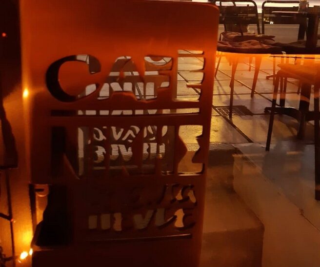 Κλείνει γνωστό καφέ – μπαρ στη Λεωφόρο Νίκης μετά από 33 χρόνια (ΦΩΤΟ)