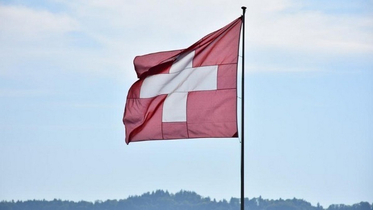 Η Ελβετία έκλεισε την πρεσβεία της στο Ιράν μέχρι νεοτέρας