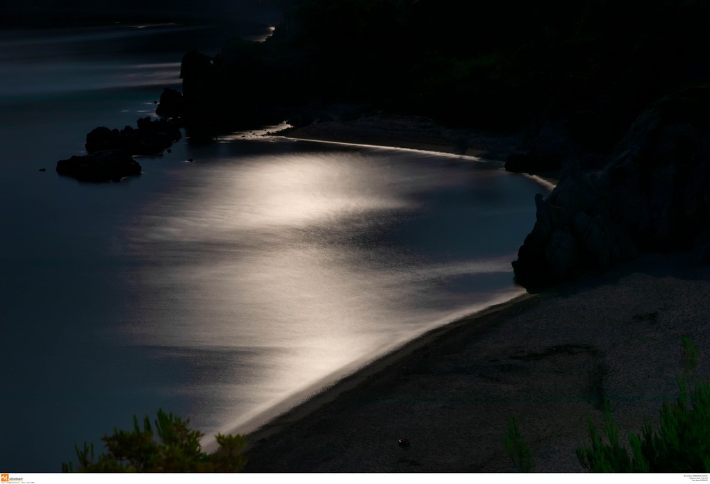 Σιθωνία: Εξαιρέθηκε από τη δημοπράτηση η παραλία «Φάβα» – Προχωρούν «Λατούρα» και «Καρύδι»