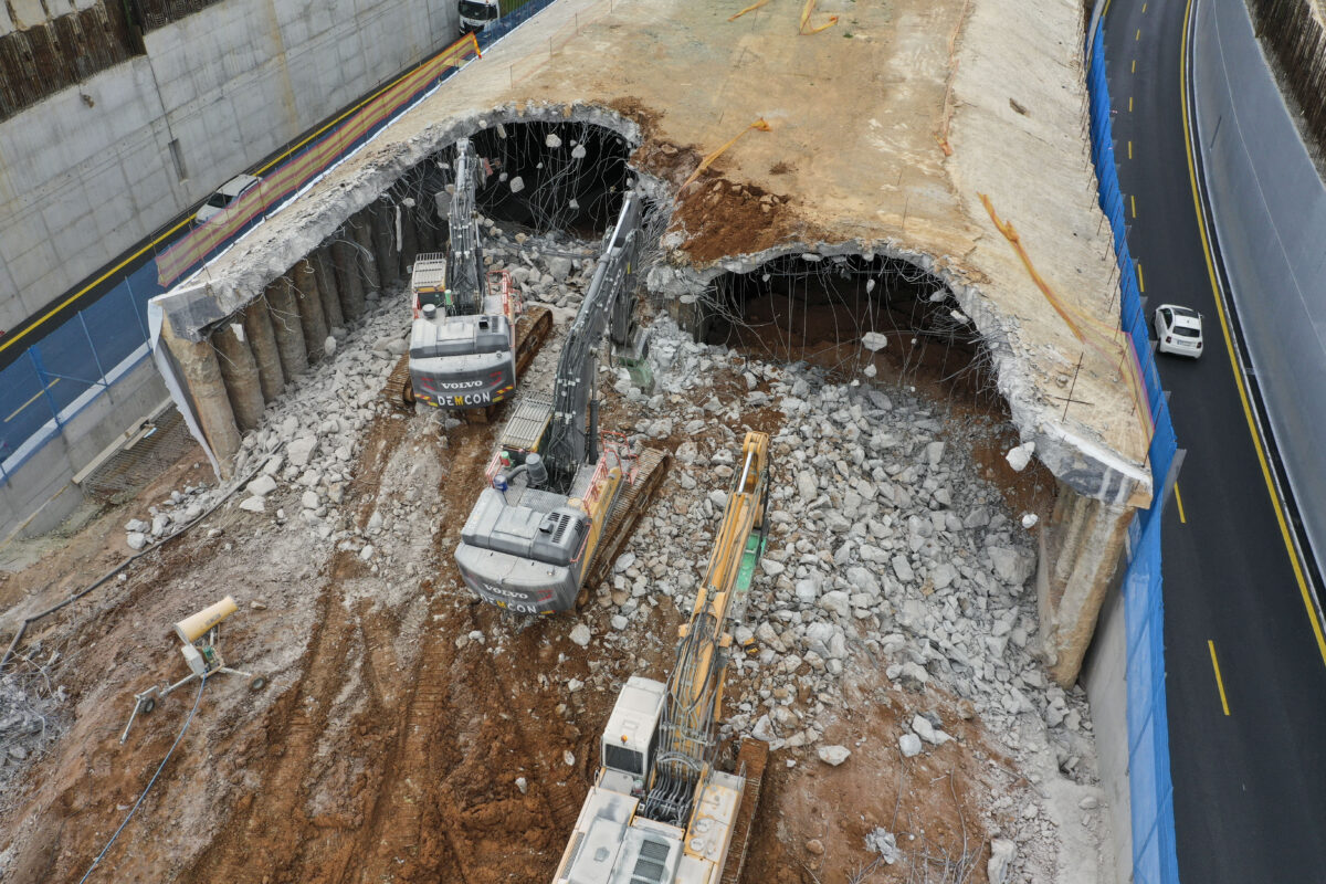 Συνεχίζεται η κατεδάφιση του τούνελ στα Κωνσταντινουπολίτικα – Νέο εντυπωσιακό βίντεο από drone