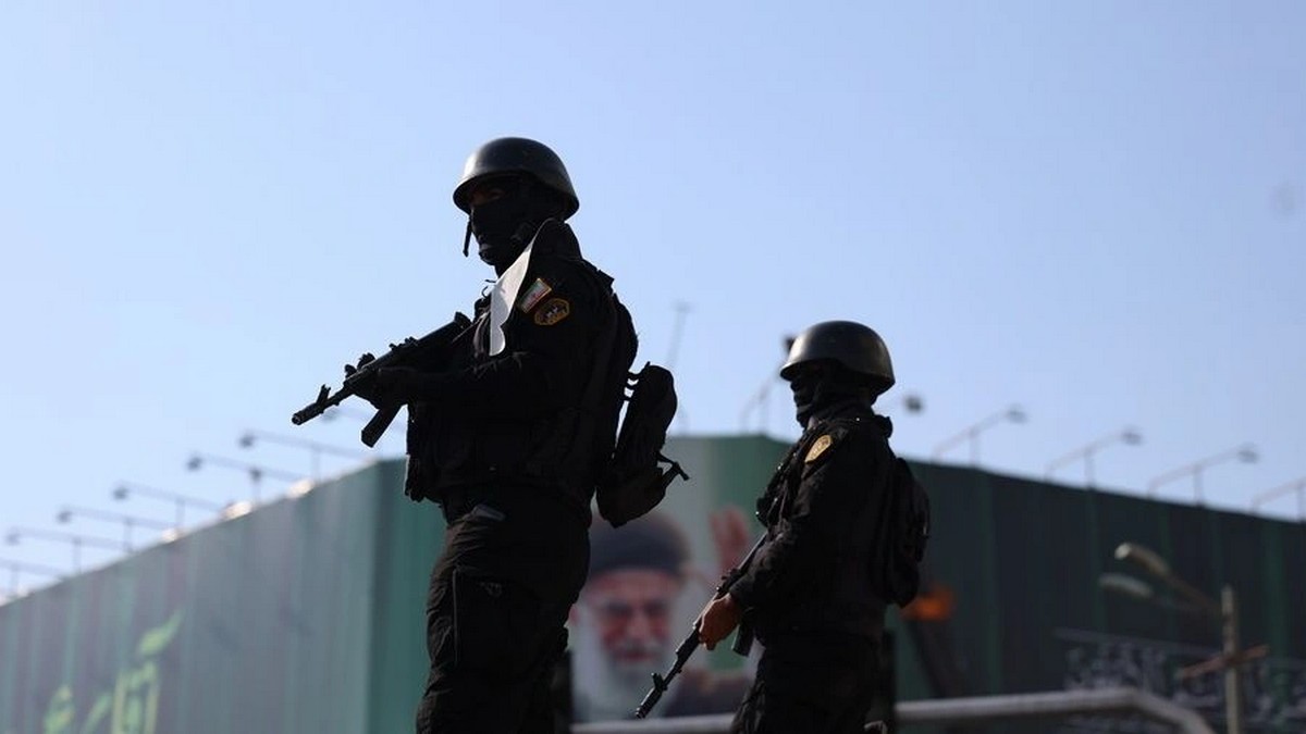 Κλιμάκωση χωρίς όρια στη Μέση Ανατολή: Νεκρός αξιωματούχος των Φρουρών της Επανάστασης