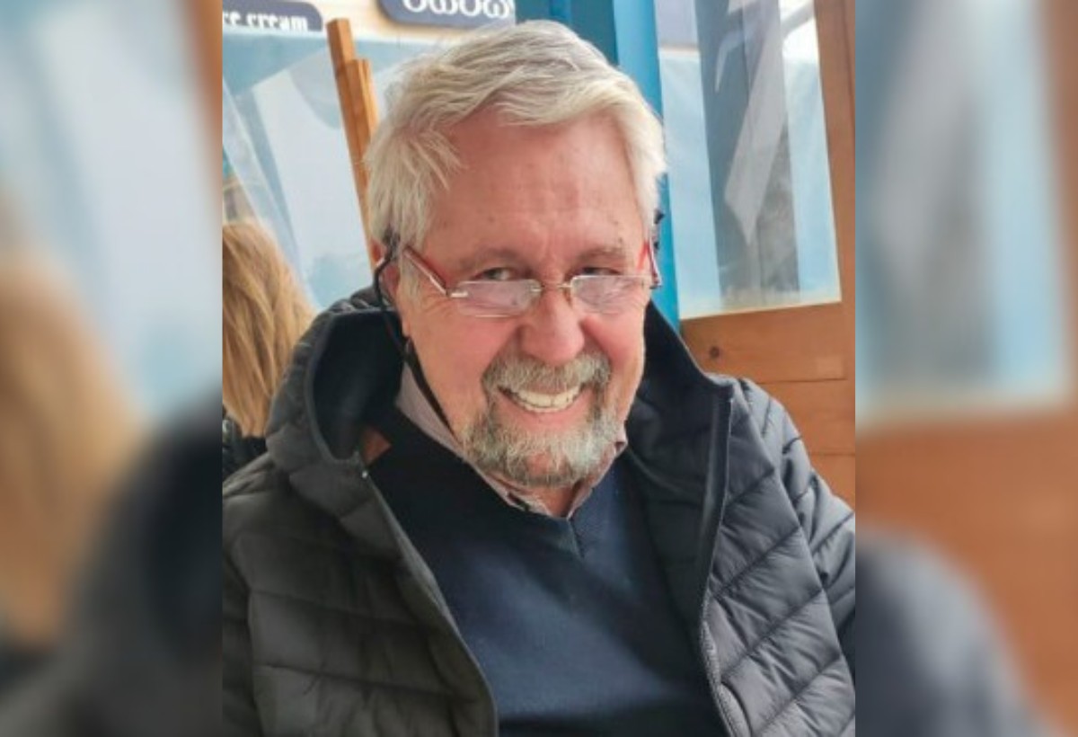 Έφυγε από τη ζωή ο ποιητής Γιάννης Καρατζόγλου