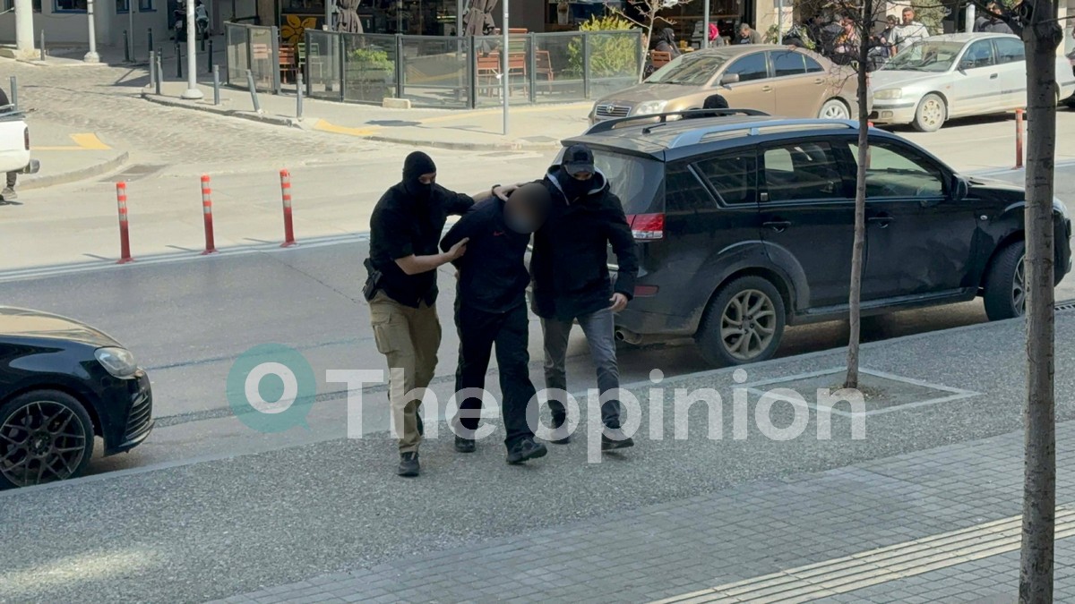 Προθεσμία για την Τρίτη έλαβε ο 23χρονος που φέρεται να μαχαίρωσε τον 20χρονο στην Καλαμαριά
