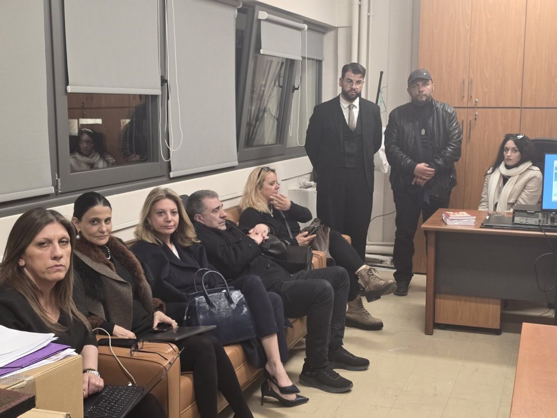 Μήνυση κατέθεσαν Μ. Καρυστιανού και Π. Ρούτσι για τη διακοπή της δίκης για τα βίντεο