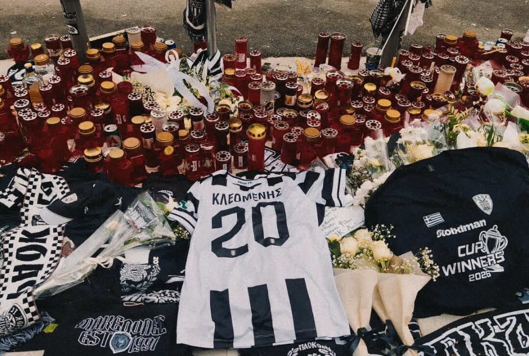 Συγκίνηση στο σημείο της δολοφονίας του Κλεομένη – Ο ΠΑΟΚ τίμησε τη μνήμη του (ΦΩΤΟ)