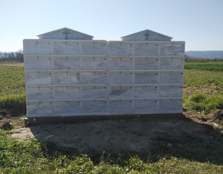 Δήμος Λαγκαδά:  Ενισχύει κοιμητήρια με 46 νέα οστεοφυλάκια και 690 οστεοθυρίδες