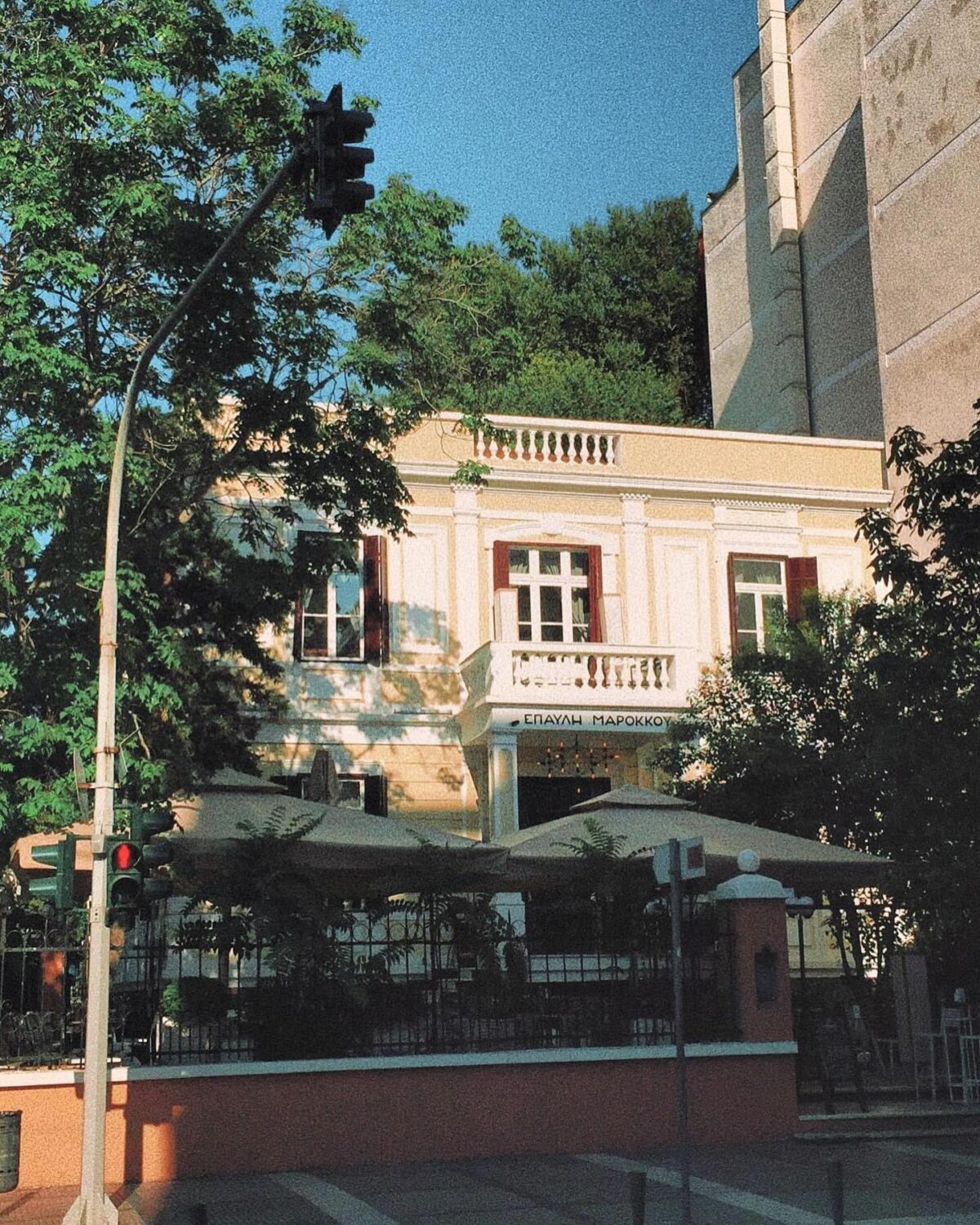 Τουρίστας στην πόλη: Η έπαυλη Μαρόκκου «ζωντανή» εδώ και 120 χρόνια (ΦΩΤΟ)