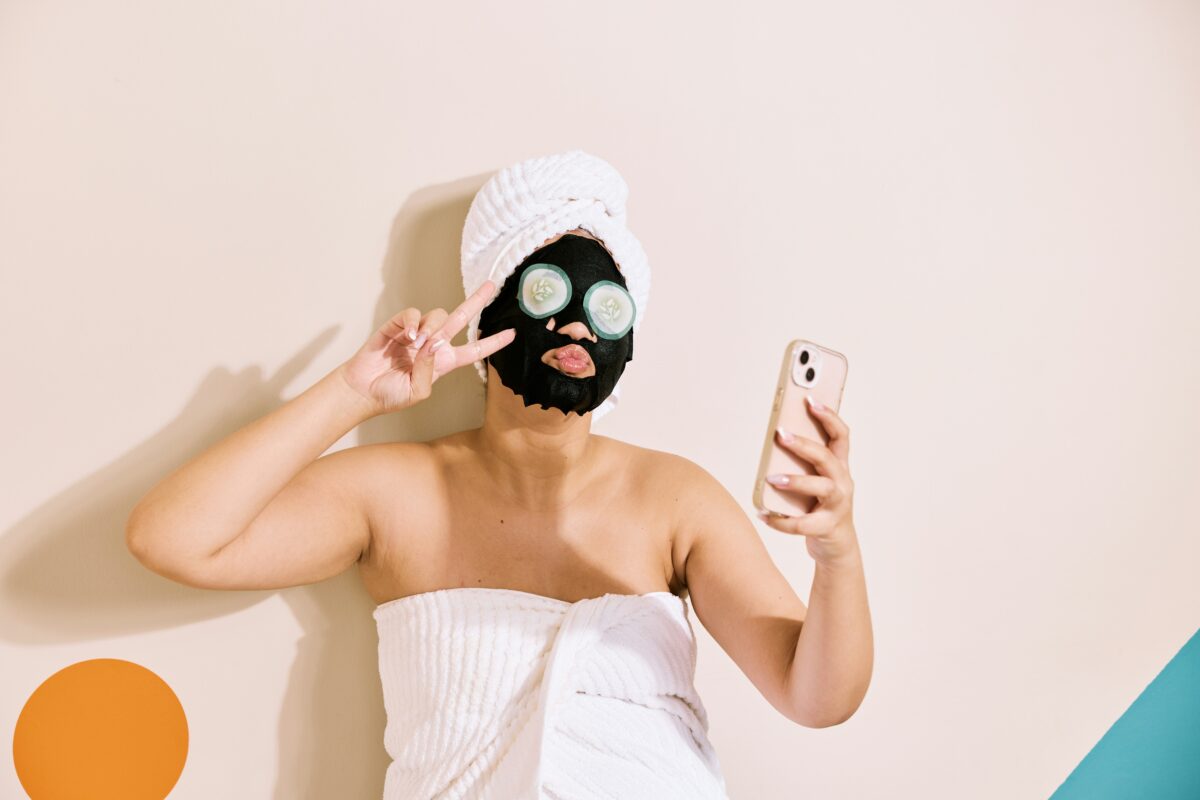 Πώς να εκμεταλλευτείτε στο έπακρο τις sheet masks