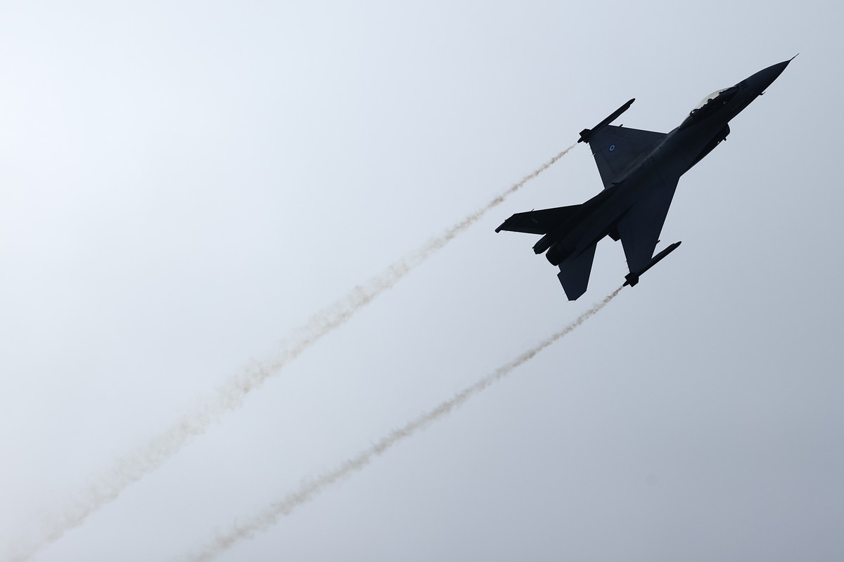 Γιατί πέταξαν μαχητικά αεροσκάφη στον ουρανό της Θεσσαλονίκης