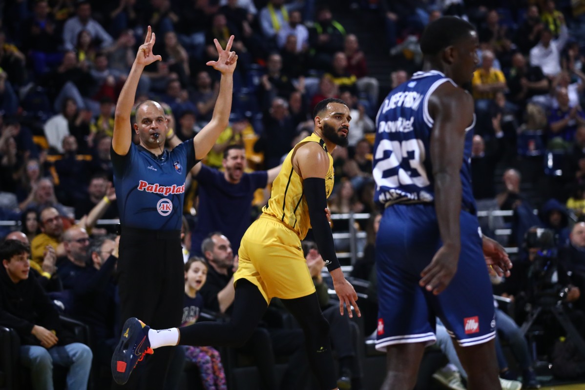 Συνεχίζει ακάθεκτος ο Άρης – Έκτη σερί νίκη στο πρωτάθλημα (VIDEO)