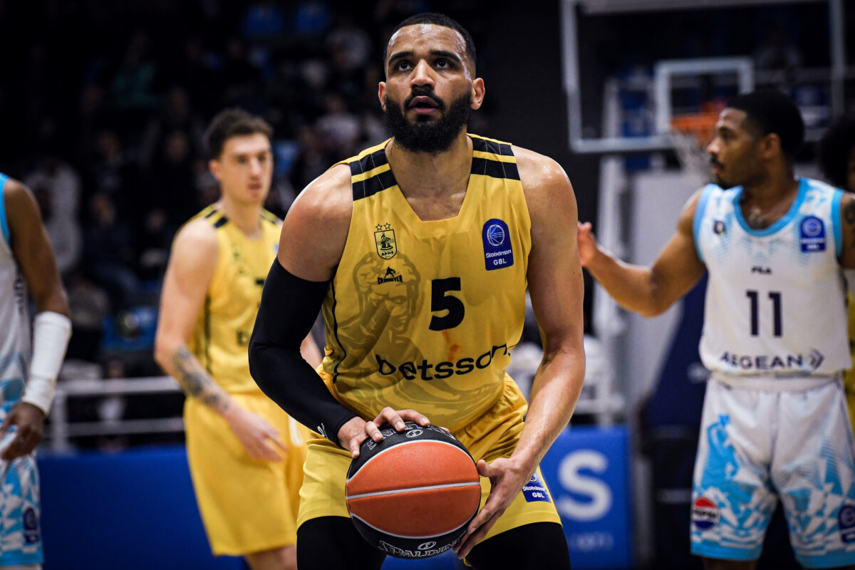 Με… σπασμένα φρένα ο Άρης και στη Ρόδο (VIDEO)