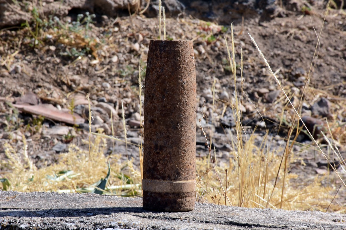 Χαλκιδική: Συναγερμός μετά τον εντοπισμό οβίδας