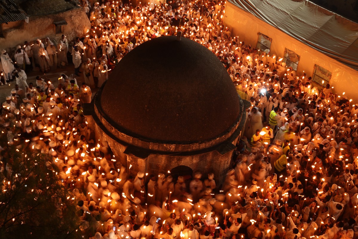 Αγωνία για το Άγιο Φως – Πότε  θα ληφθούν οι οριστικές αποφάσεις