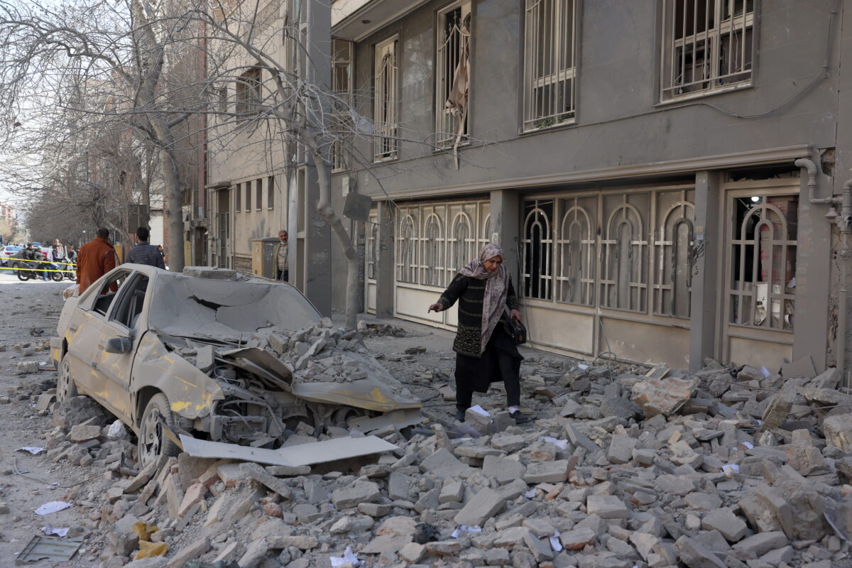 Τα 5 σενάρια για το τέλος του πολέμου στο Ιράν