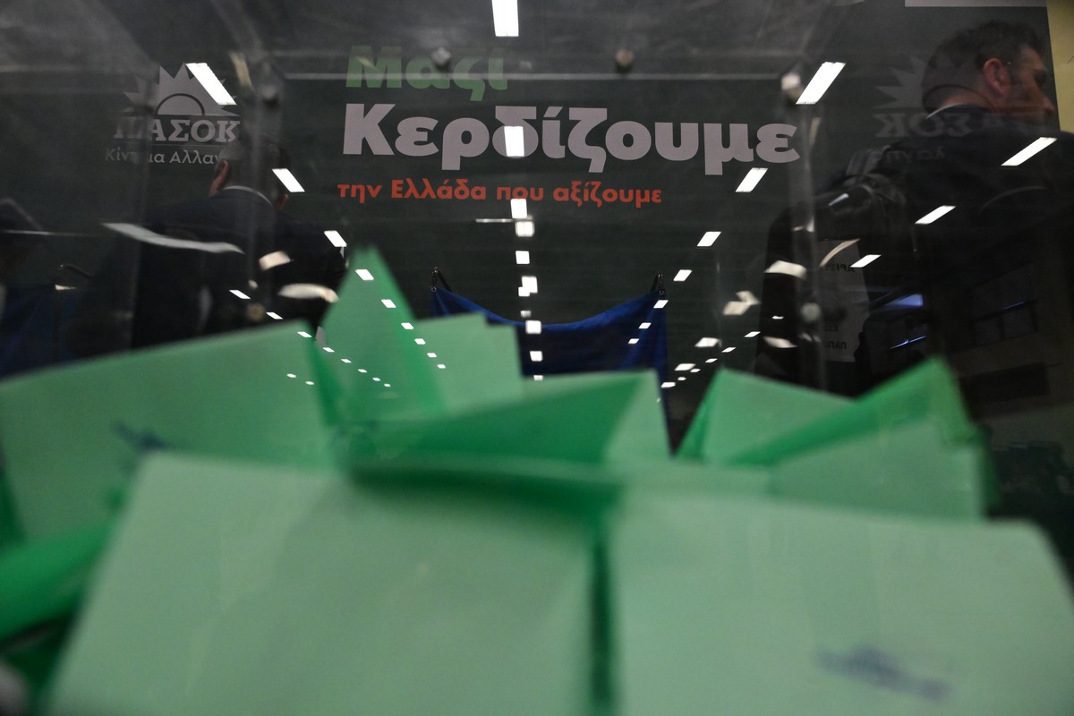 ΠΑΣΟΚ: Η σταυροδοσία του Περιφερειακού Συμβουλίου Κεντρικής Μακεδονίας