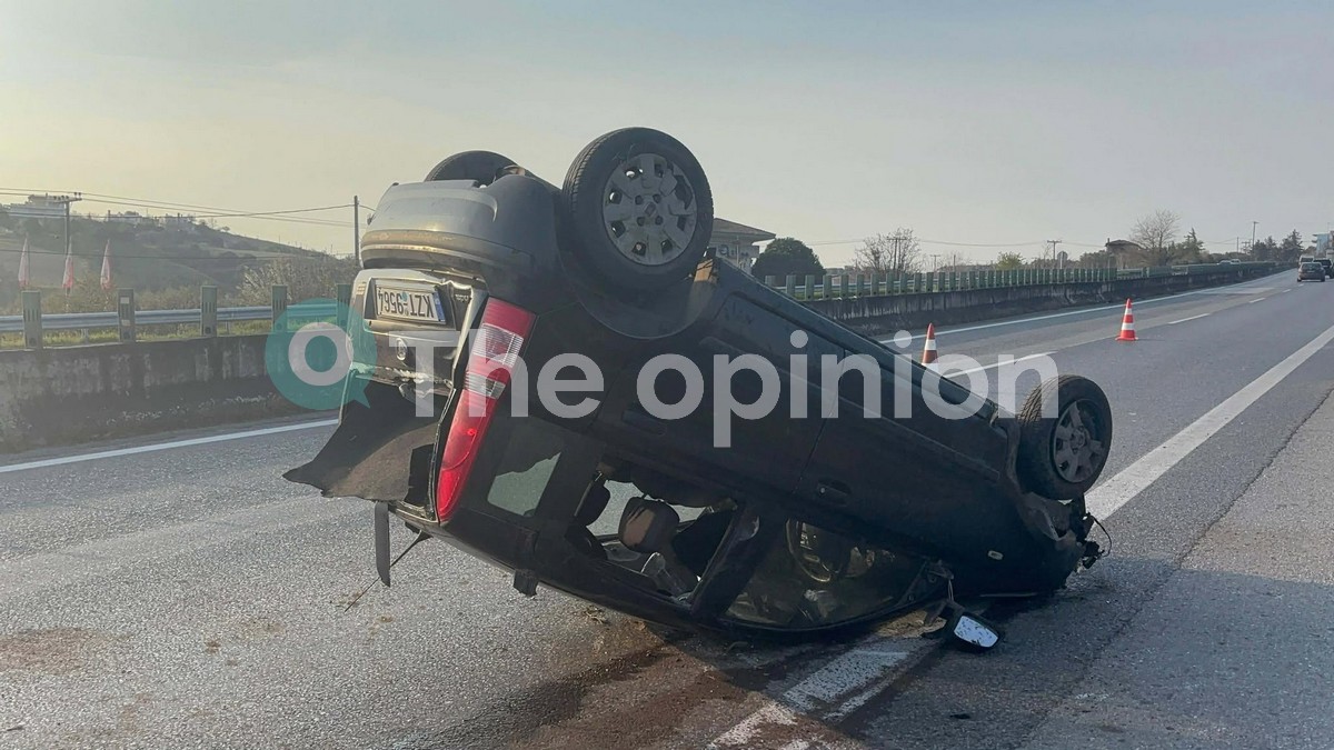 Τροχαίο Θεσσαλονίκης – Μουδανιών: Ελαφρά τραυματίας ο οδηγός (ΦΩΤΟ-VIDEO)