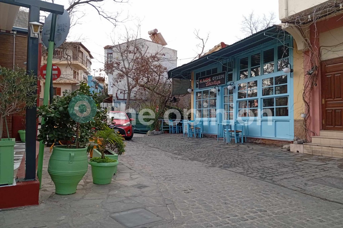 Άνω Πόλη και Προσφυγικά Λ. Αλεξάνδρας: Βίοι παράλληλοι