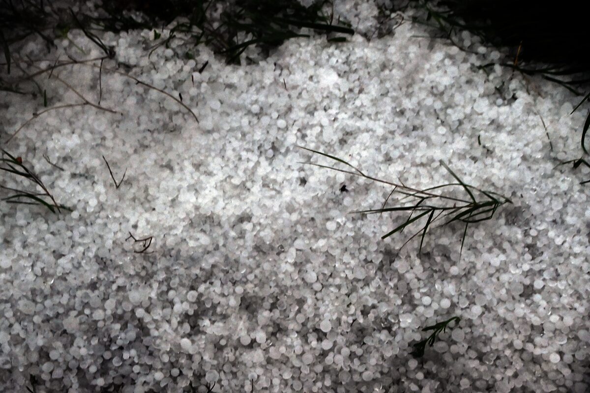 Σφοδρή χαλαζόπτωση στην Κέρκυρα (VIDEO)