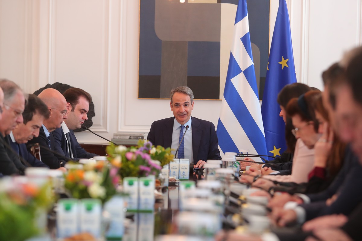 K. Μητσοτάκης: Στα 920 ευρώ ο κατώτατος μισθός από 1η Απριλίου