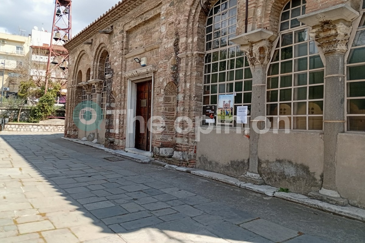 Μία εισβολή στους Δώδεκα Αποστόλους