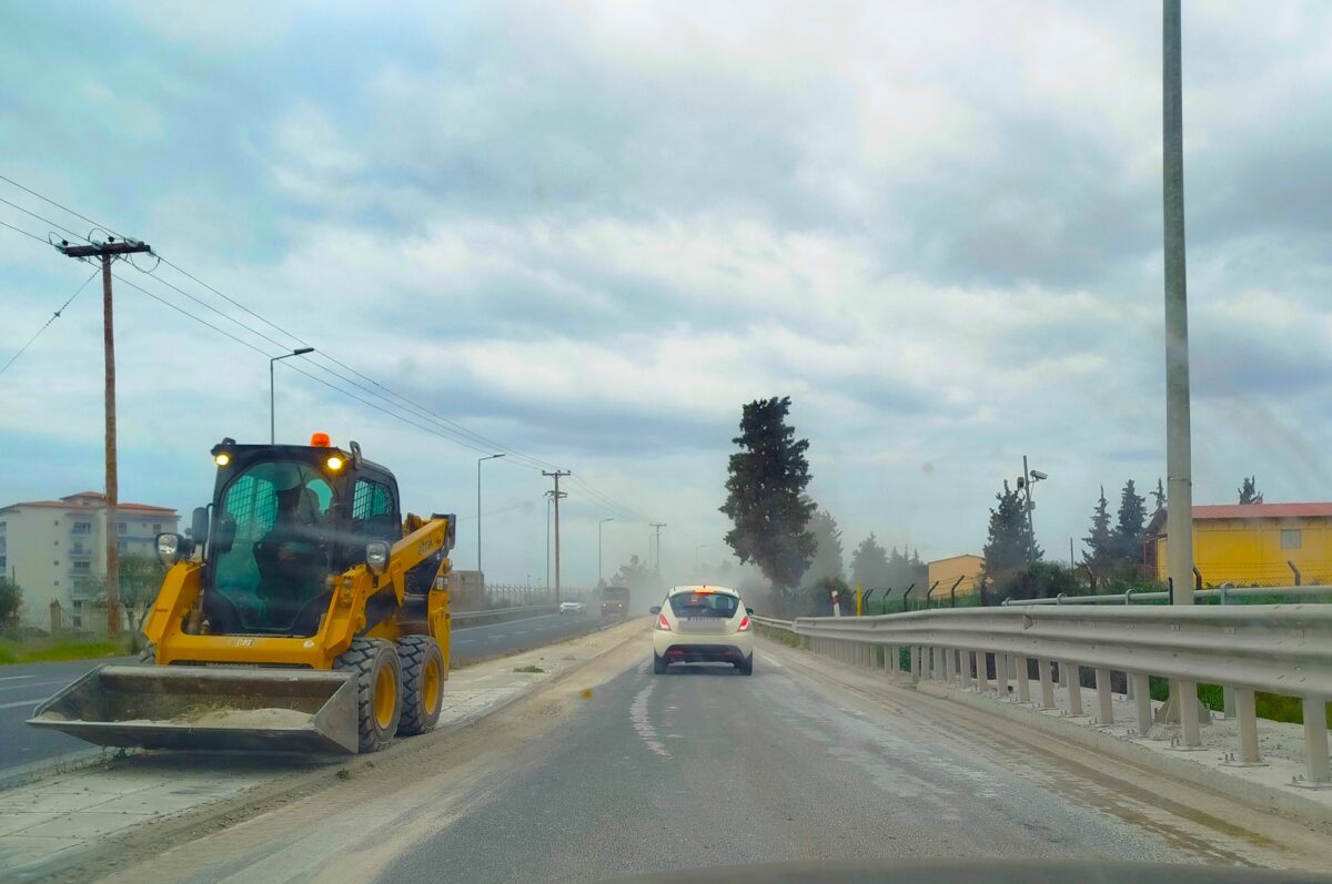 27/52: Συντονισμός στις διανοίξεις του οδοστρώματος