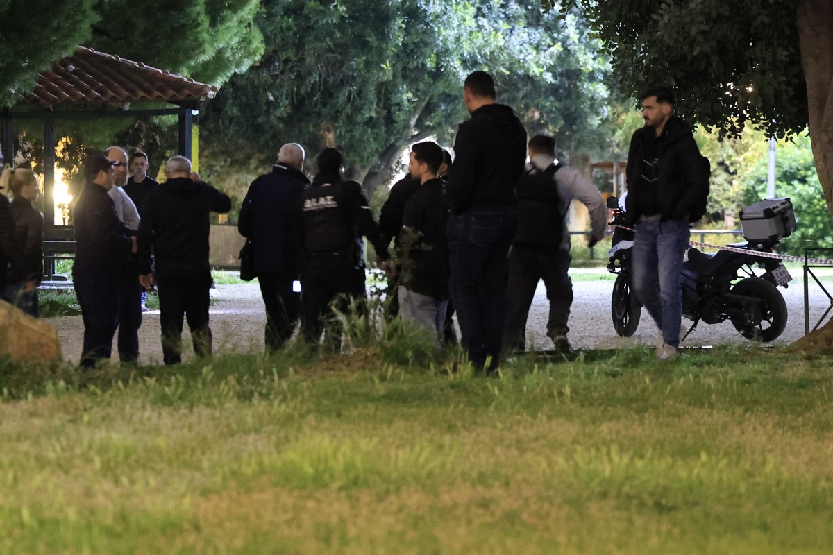 Άγιος Δημήτριος: «Αντίο καπετάνιε μου» – Πώς ο αξιωματικός της ΕΛΑΣ εντόπισε δολοφονημένο τον 27χρονο γιο του