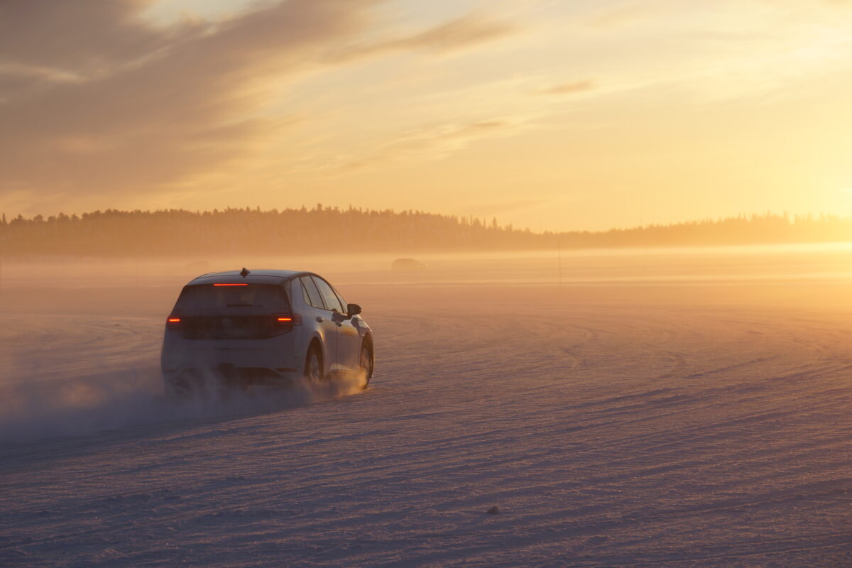 Test Drive σε ακραίες συνθήκες των πρώτων οχημάτων που καθορίζονται από λογισμικό!