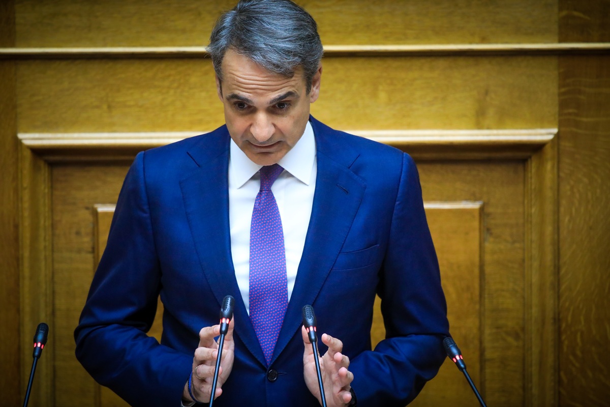 Μητσοτάκης σε ΣΥΡΙΖΑ για Τσίπρα: Σας διέλυσε κι εσείς εύχεστε να φτιάξει κόμμα για να επανεκλεγείτε