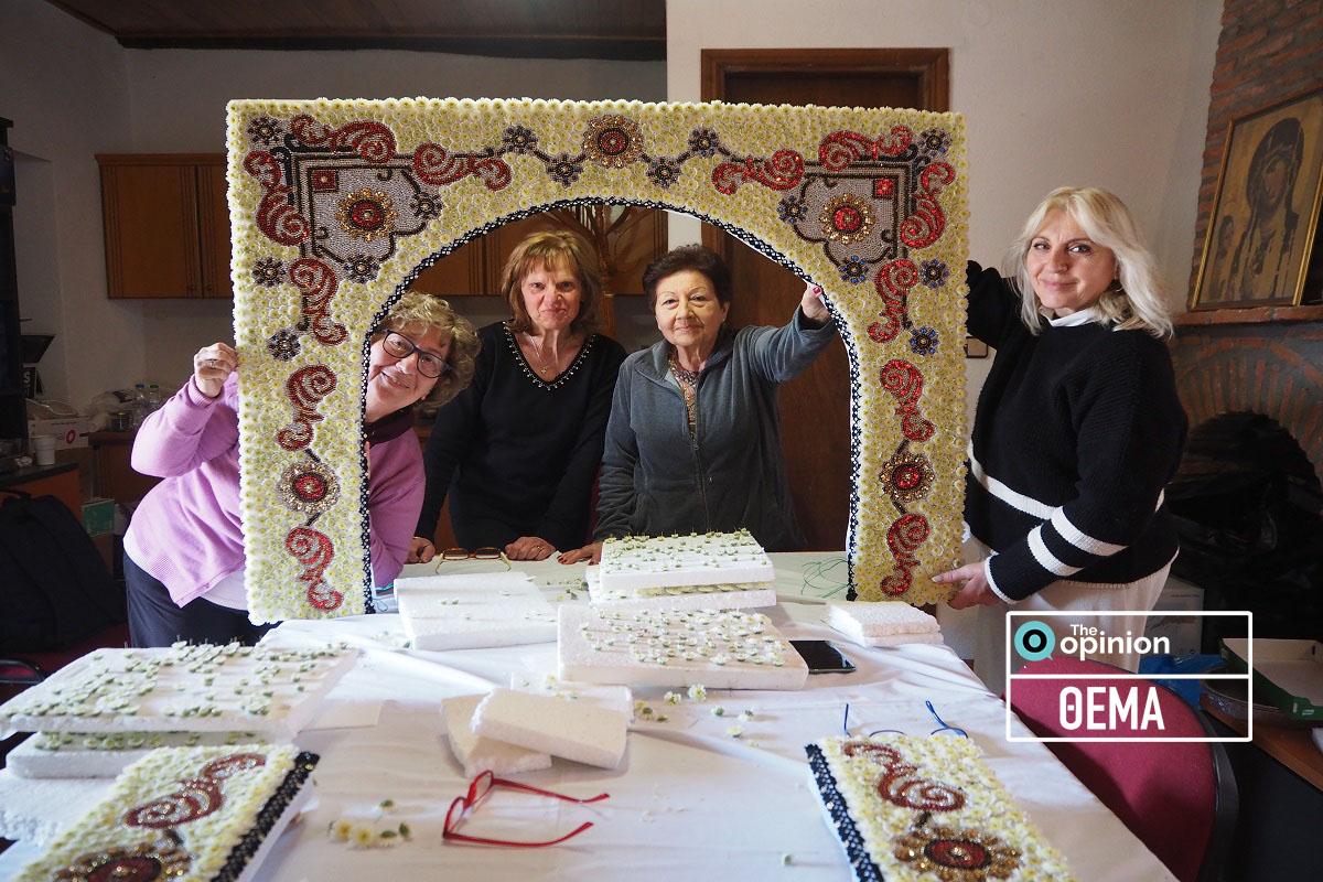 Ουρανούπολη: Γιατί ο Επιτάφιος είναι ξεχωριστός – 75.000 πέρλες σε σχέδιο εμπνευσμένο από το Βυζάντιο (ΦΩΤΟ)