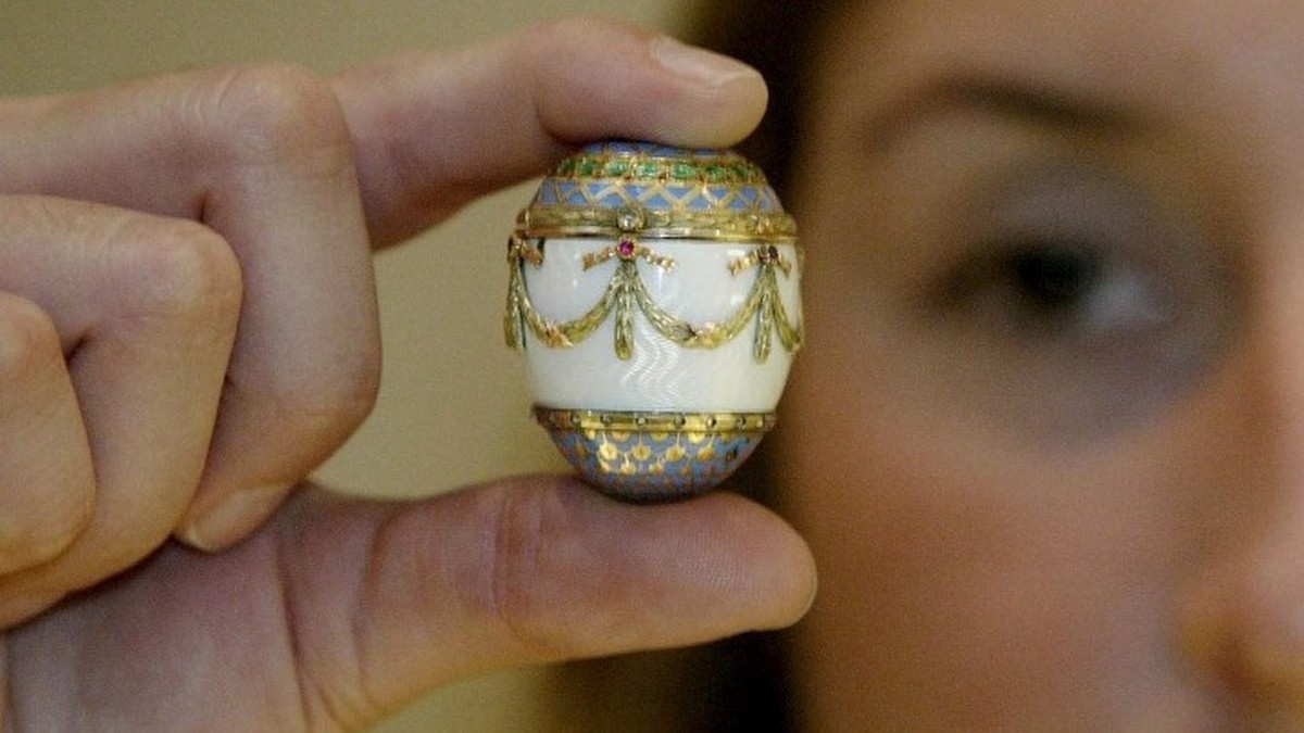 Κλέφτης αντάλλαξε αυγό Φαμπερζέ με ναρκωτικά