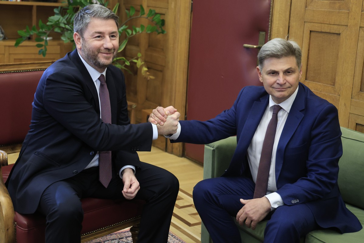 Φαραντούρης