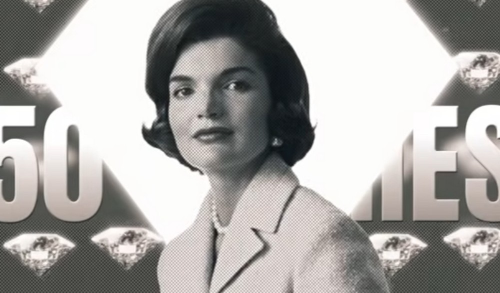 Τζάκι Κένεντι Ωνάση: Χαμός στη δημοπρασία για τα 1.195 αντικείμενά της – Πουλήθηκαν για 34,5 εκατ. δολάρια (VIDEO)