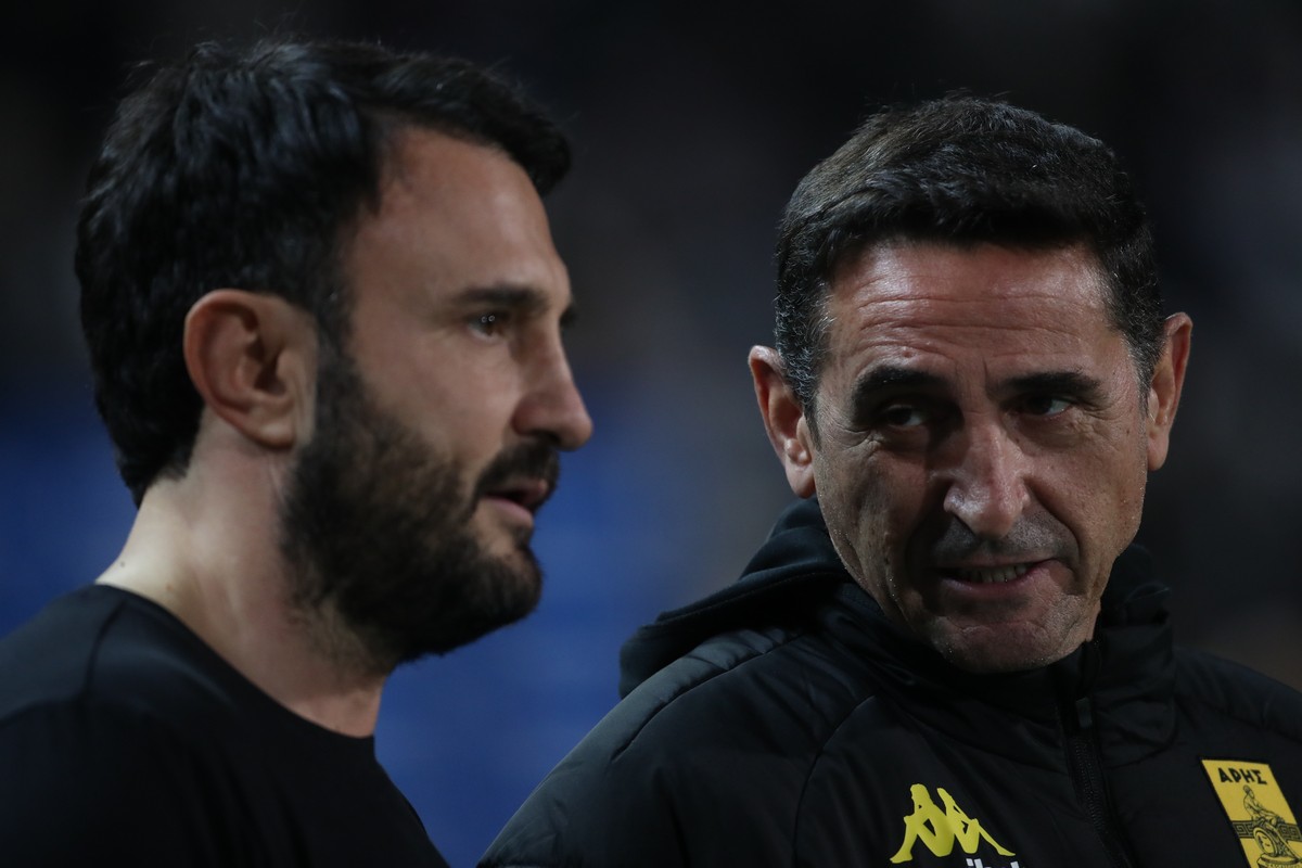 Ο Χιμένεθ, τα εισιτήρια, οι καταγγελίες, η συνέργεια και η ντεφορμέ ΕΛ.ΑΣ.